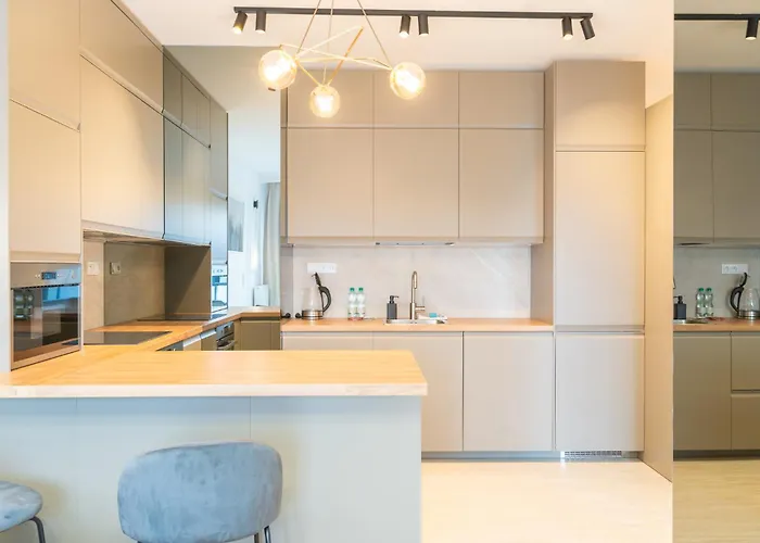 Global Park Prime By Bookinghost